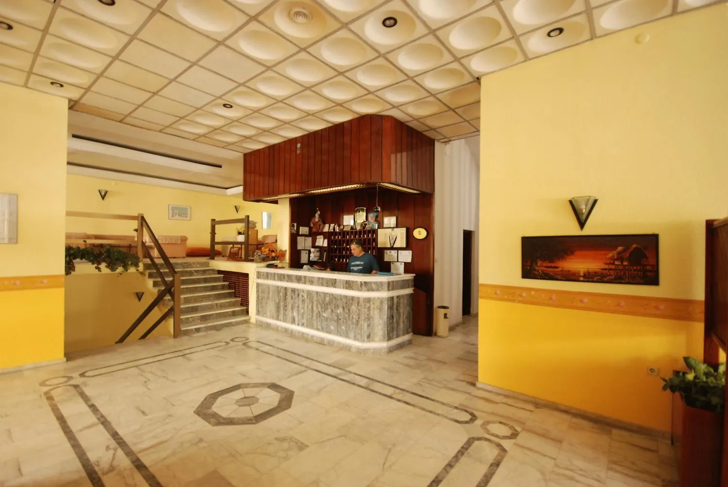 Dias Hotel Kusadası 2*,