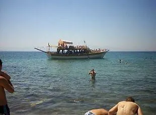 Dias Hotel Kusadası 2*,